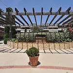 Hotell The Originals Boutique, Les Strelitzias