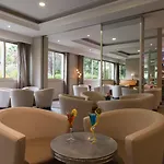 Hotell The Originals Boutique, Les Strelitzias 3*