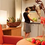 Hotell The Originals Boutique, Les Strelitzias