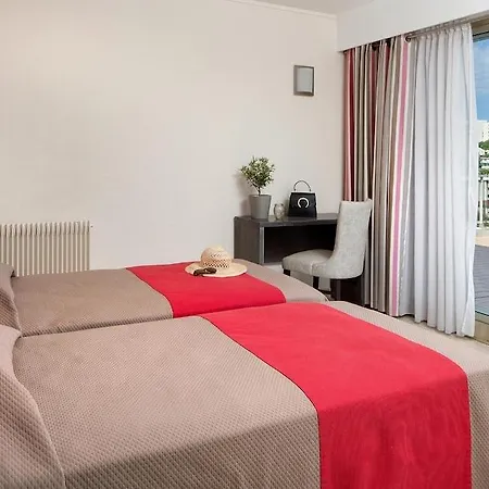 The Originals Boutique, Les Strélitzias 3* Juan-les-Pins