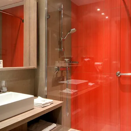 The Originals Boutique, Les Strélitzias Hotel 3*